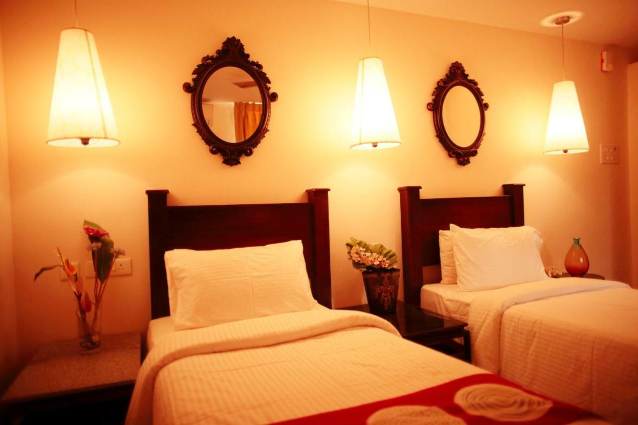 Hotel Highnest Singapperumalkovil Экстерьер фото